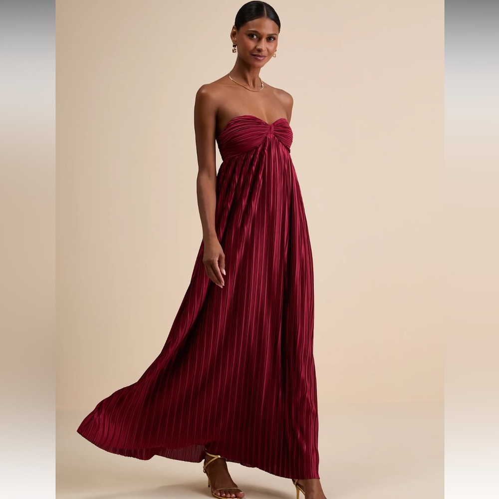 Lulu's Burgundy Strapless Pleated Gown